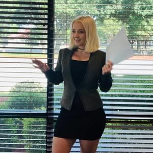 Meet your Posher, Angelina